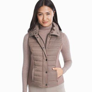 WHBM QUILTED VEST WITH REMOVABLE FAUX FUR TRIM HOOD XXS